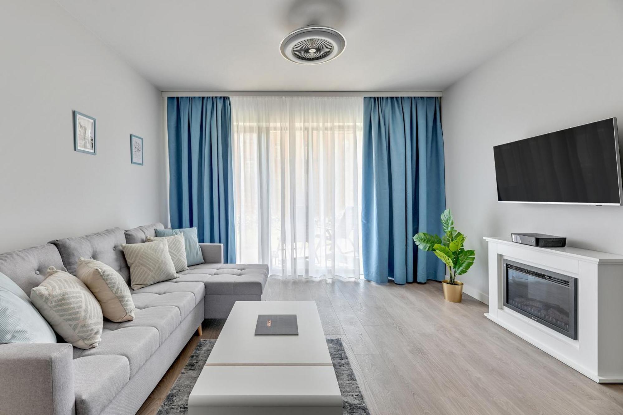 Scala City Center Apartments & Studios By Lion Apartments Γκντανσκ Εξωτερικό φωτογραφία